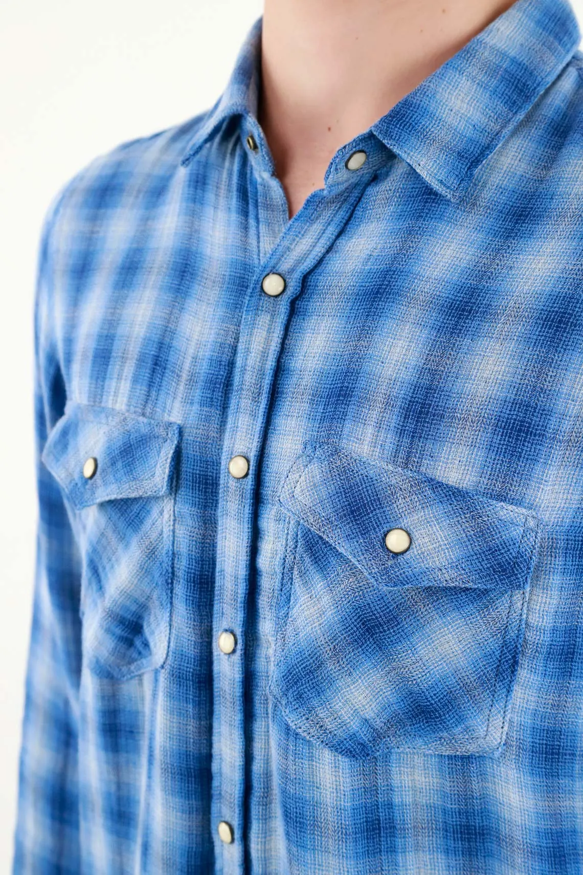 Camisa leñadora azul para hombre